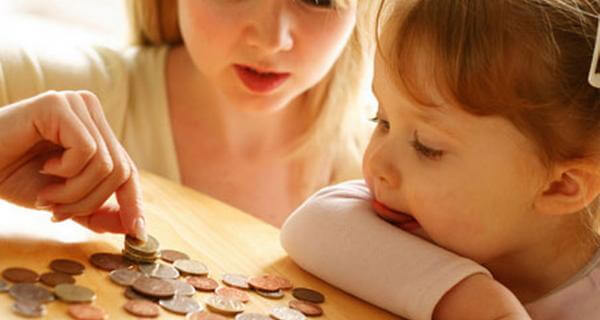 Обратиться за детской выплатой в 5 тысяч рублей можно до конца марта